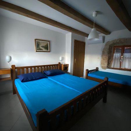 Holiday House With A Swimming Pool Vrbanj, Hvar - 11040 Szoba fotó